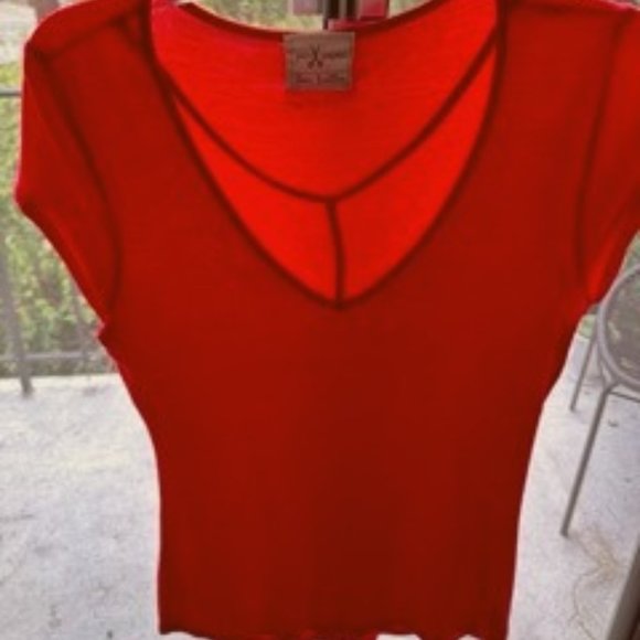 Pen and Paper Womens T-Shirt Red Short Sleeve Scoop Neck Cutout - Picture 1 of 2